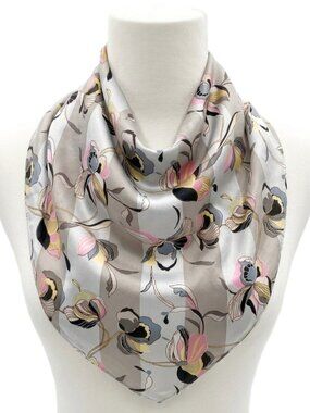 Vintage Silk Square Scarf 21” x 21”